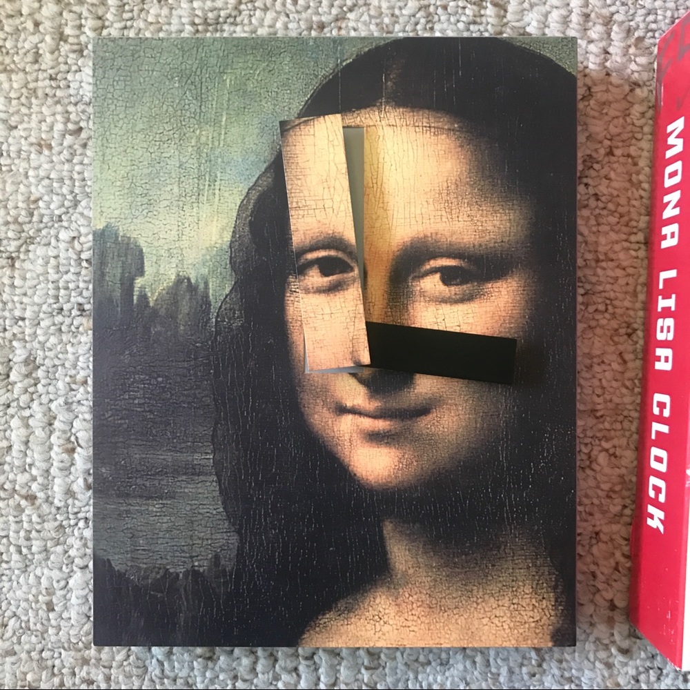 Mona Lisa wall clock